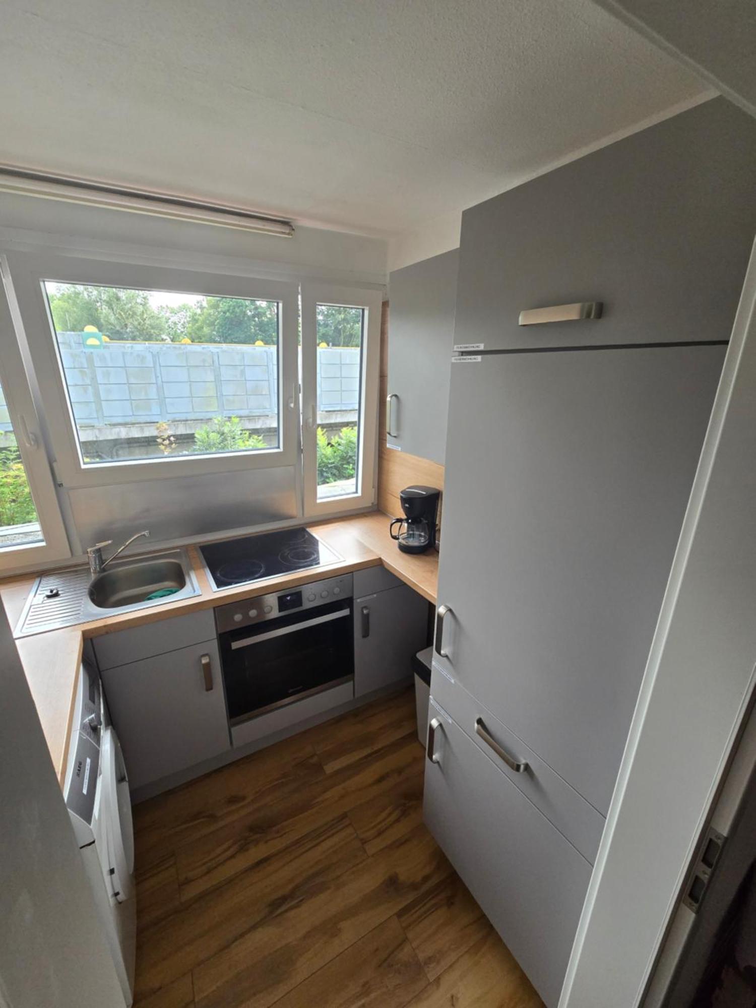 Monteurs-Ferienwohnung Emden Extérieur photo